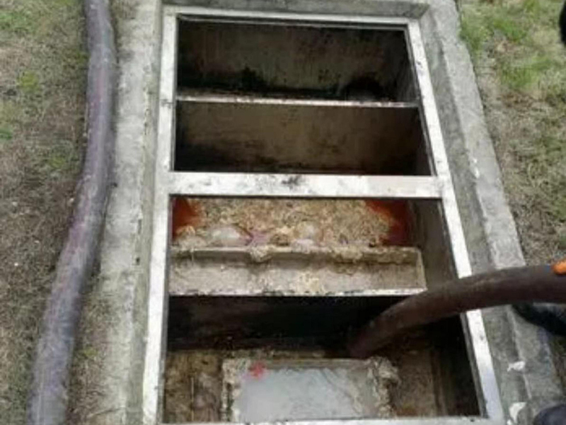 平坝隔油池清理