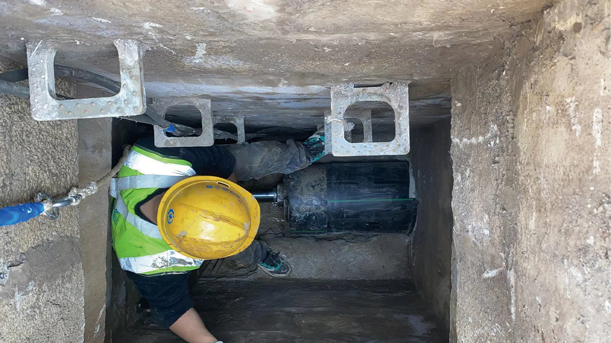 平坝HDPE短管内衬法